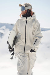 Women's Off White Dual-Vent Minimalist Waterproof Insulated Snow Jacket