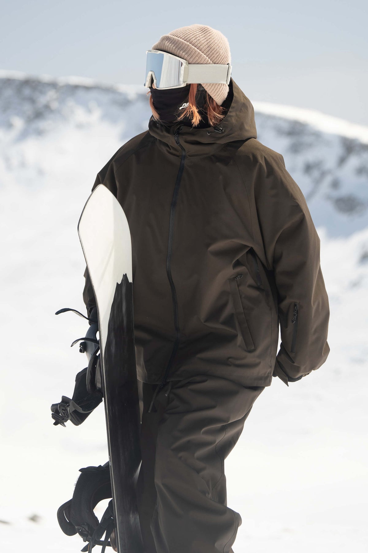 Women's Coffee Dual-Vent Minimalist Waterproof Insulated Snow Jacket