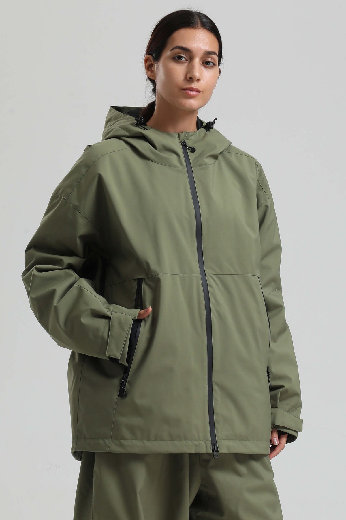 Women's Army Green Fully Sealed Dual-Vent Minimalist Insulated Snow Jacket
