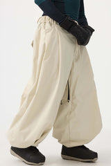 Pantalones de nieve holgados con cordón en color beige para hombre 