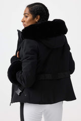 Chaqueta de esquí con aislamiento elástico de piel sintética cortada en 3D en color magenta para mujer 